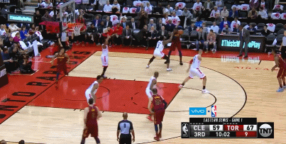 2025／26赛季英超：阿森纳4-1热刺，英超榜首在北伦敦德比到此一游（2025／26英超：阿森纳4-1热刺，榜首之旅打卡北伦敦德比）