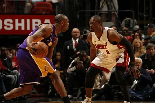 德转评年度最佳主帅：阿尔特塔、恩里克、弗里克、孔帕尼入围（德转公布年度最佳主帅候选名单：阿尔特塔、恩里克、弗里克、孔帕尼在列）