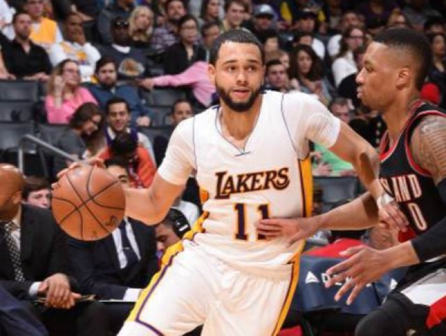 尤文公布客战那不勒斯大名单：伊尔迪兹领衔，弗拉霍维奇缺席（尤文出征那不勒斯名单出炉：伊尔迪兹领衔，弗拉霍维奇缺阵）