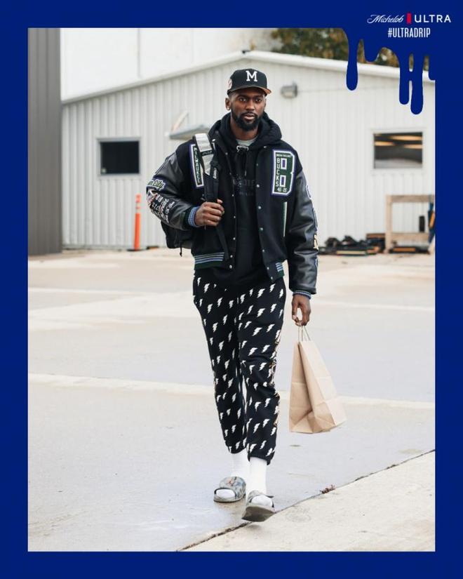 巴恩斯：我们在下半场真正打出了气势，这三分非常关键（巴恩斯：下半场打出气势，那记关键三分至关重要）