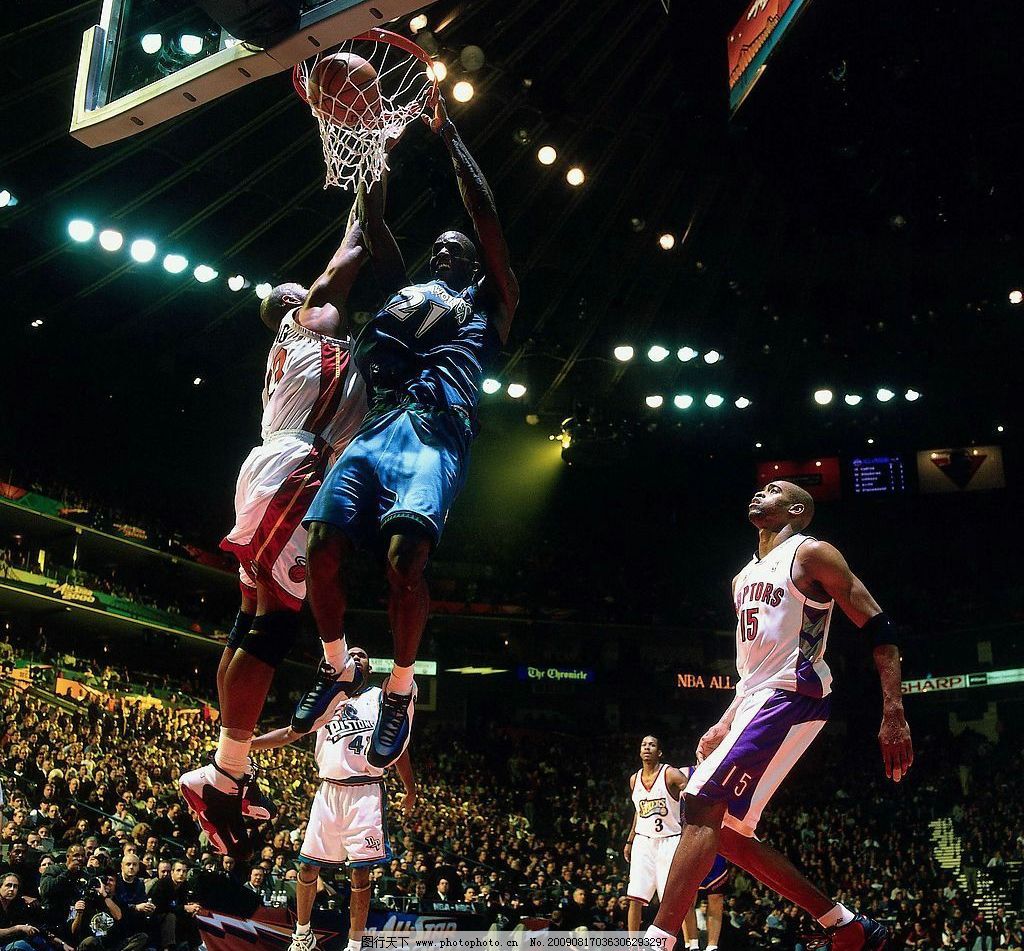 FIFA年度最佳女足球员候选：拉索、邦马蒂、卡尔登泰等人在列（FIFA年度最佳女足候选名单公布：拉索、邦马蒂、卡尔登泰等入选）