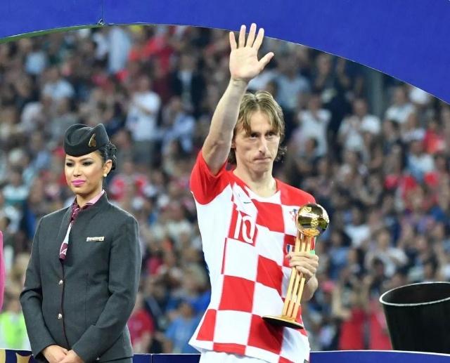 官方：西甲第16轮莱万特vs比利亚雷亚尔因恶劣天气延期（官方宣布：西甲第16轮莱万特对比利亚雷亚尔因恶劣天气推迟）