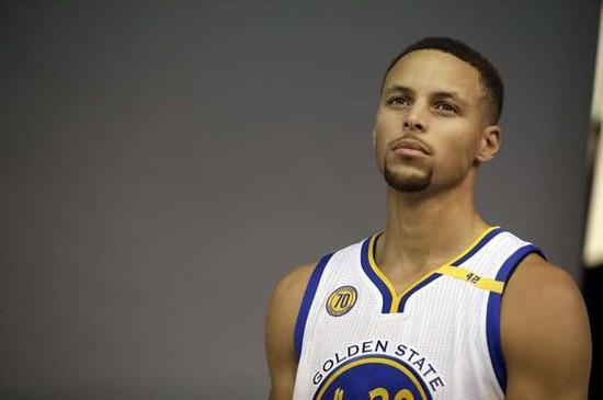 上赛季英超每次射门预期进球数前五：维萨和伊萨克并列第一（英超上赛季每次射门xG前五：维萨、伊萨克并列榜首）