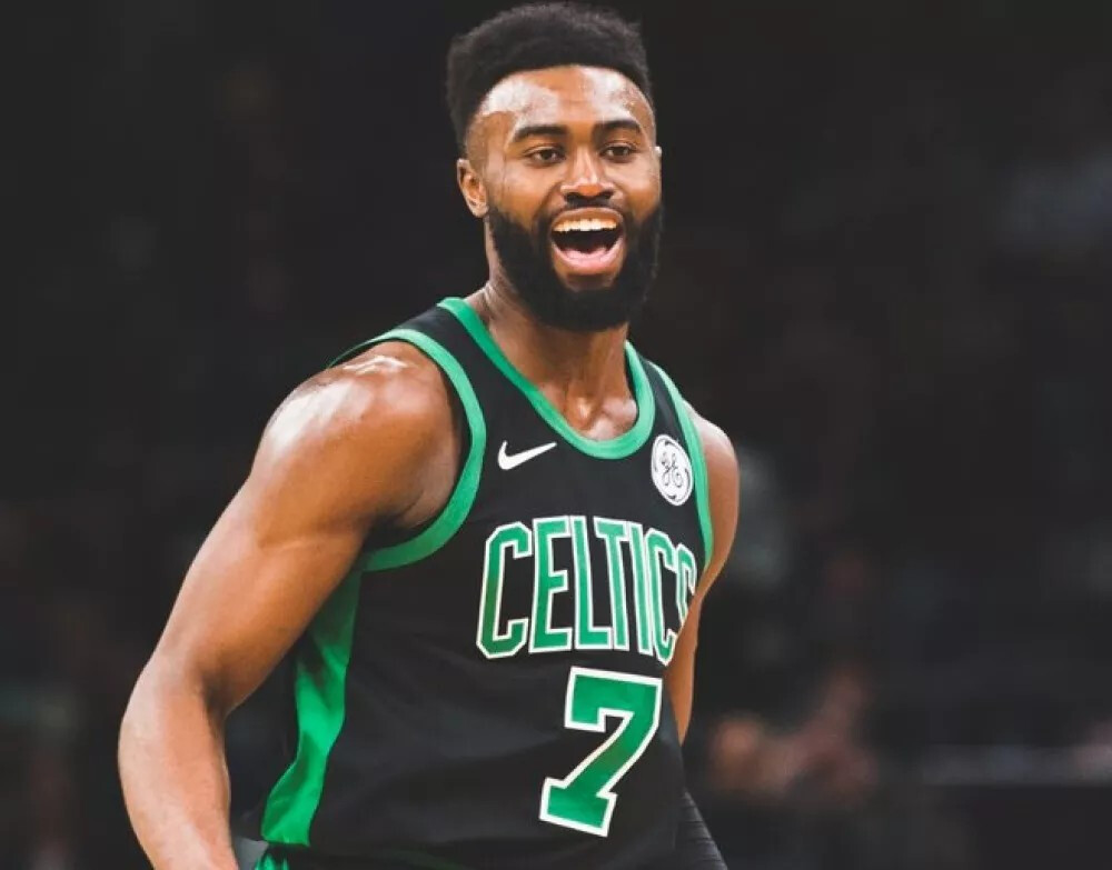 权田修一：申花外援的个人能力非常突出；拿到3分的感觉很好（权田修一称赞申花外援个人能力出众：拿下3分心情极佳）