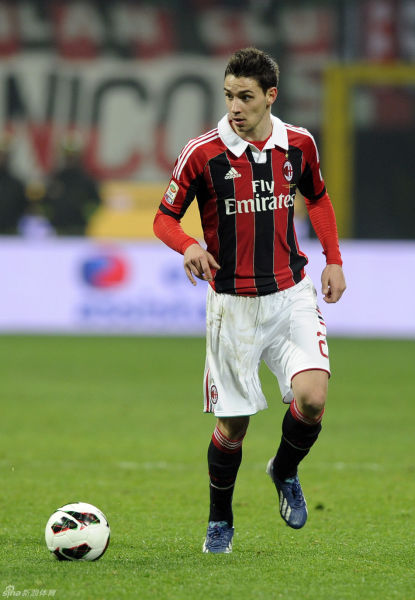 赫罗纳主帅米歇尔透露租借门将利瓦科维奇拒绝为俱乐部效力（赫罗纳主帅米歇尔：租借门将利瓦科维奇拒绝代表球队出战）