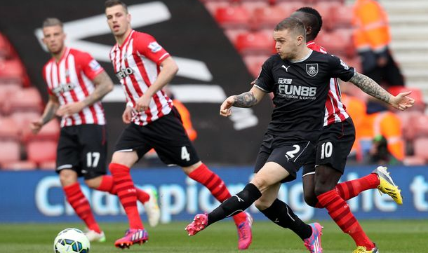 海港亚冠终零封！破2394天魔咒，陈威11次神扑，对手两中门柱（海港亚冠迎来零封，2394天魔咒终解！陈威11次神勇扑救，对手两次击中门柱）