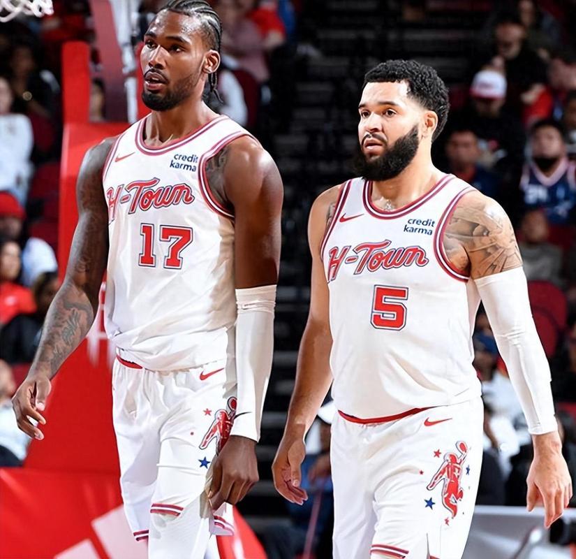 剑南春｜那不勒斯2-1尤文，霍伊伦双响，伊尔迪兹难救主（剑南春｜那不勒斯2-1力克尤文，霍伊伦梅开二度，伊尔迪兹独木难支）