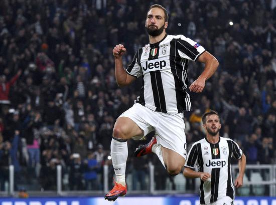 华夏幸福旧将许小龙：金元时代单场三、五百万的奖金很常见（前华夏幸福球员许小龙：金元足球时期单场奖金三五百万并不稀奇）