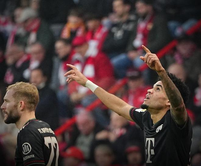 武磊官博：我们的心里，7号始终在场（武磊官博：在我们心中，7号从未缺席）