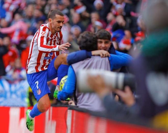 帕夫洛维奇：我认为在阿莱格里的带领下，我进步了很多（帕夫洛维奇：在阿莱格里的指导下，我取得了显著提升）