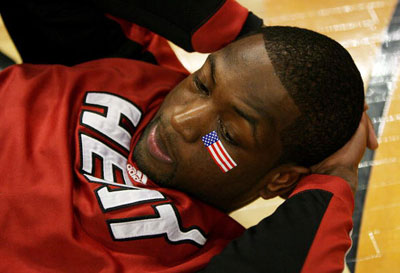 孔蒂：球迷应忽略球队的谣言；欧洲裁判比意甲好？我不聊这个（孔蒂：请球迷别信球队传闻；欧战裁判是否优于意甲？此话题我不置评）