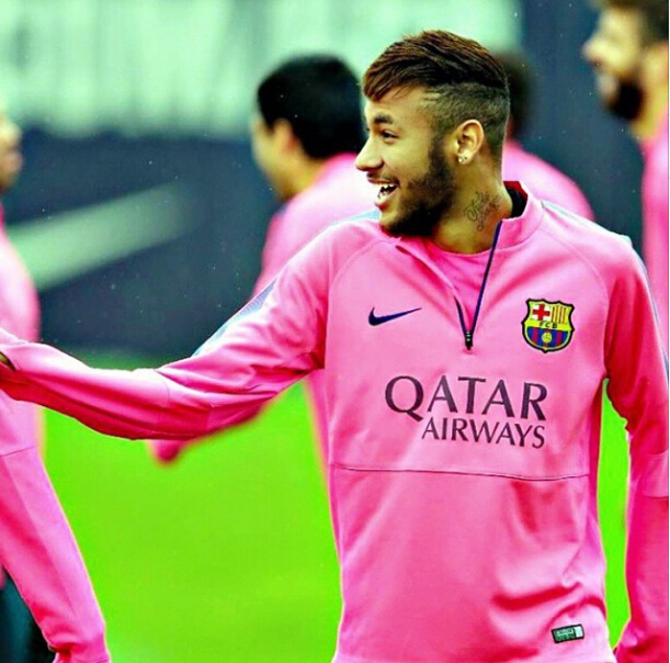 首次被葡萄牙征召的边锋福布斯出生时，C罗已为葡萄牙出场3次（福布斯迎来葡萄牙首召，出生时C罗已为国家队出场三次）