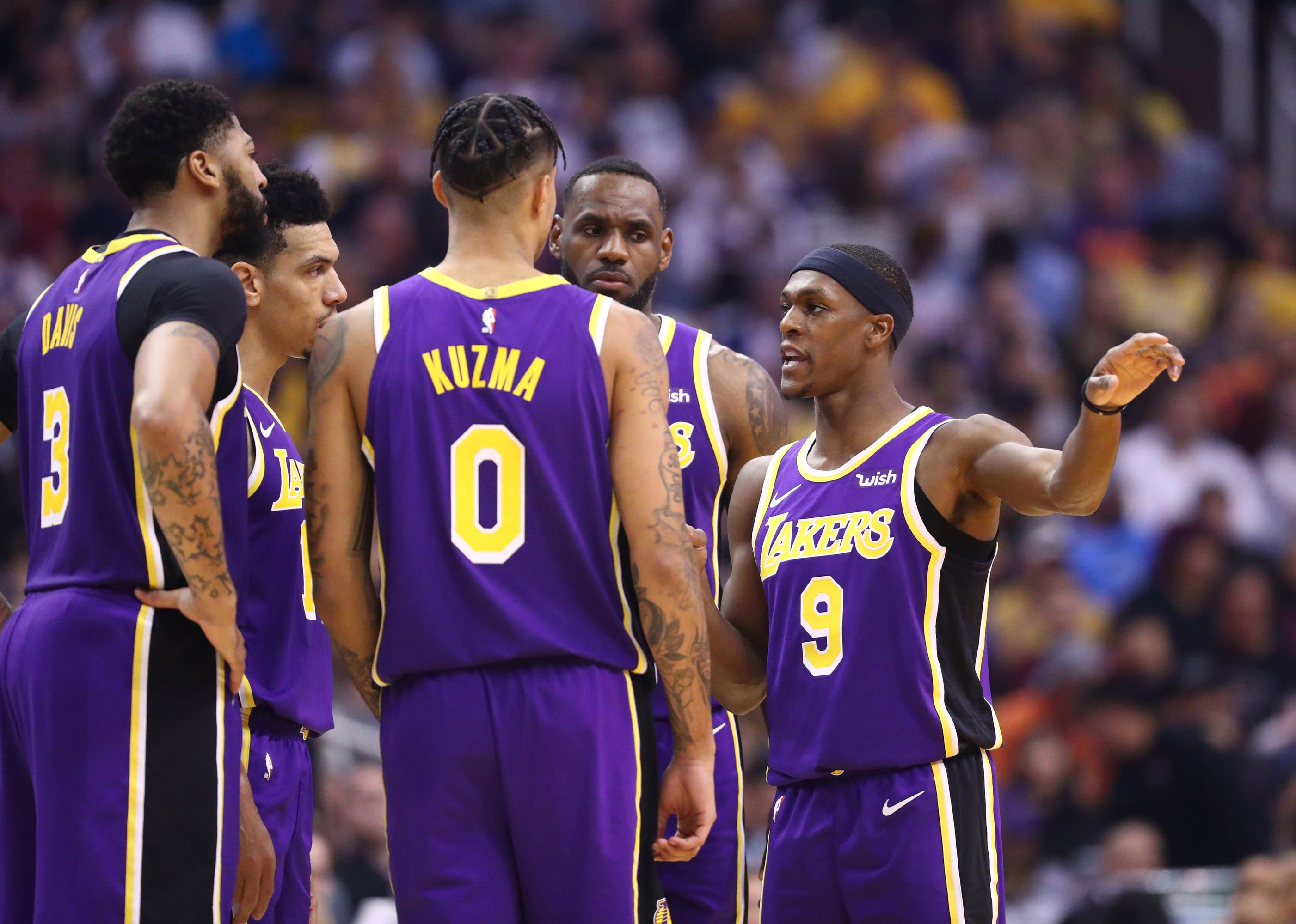 皇马在法国裁判蒂尔潘执法下首次失利，此前8胜1平（蒂尔潘执法下皇马首遭失利 此前战绩8胜1平）