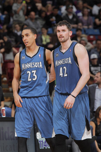 艾纳维：打进罗马处子球像做梦一样；专注和那不勒斯的榜首战（艾纳维：罗马首球宛如梦境，现专注对阵那不勒斯的榜首大战）