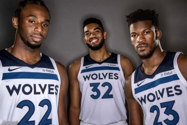 NBA交易市场动态：湖人完成外援引进（NBA交易最新进展：湖人签下外援）