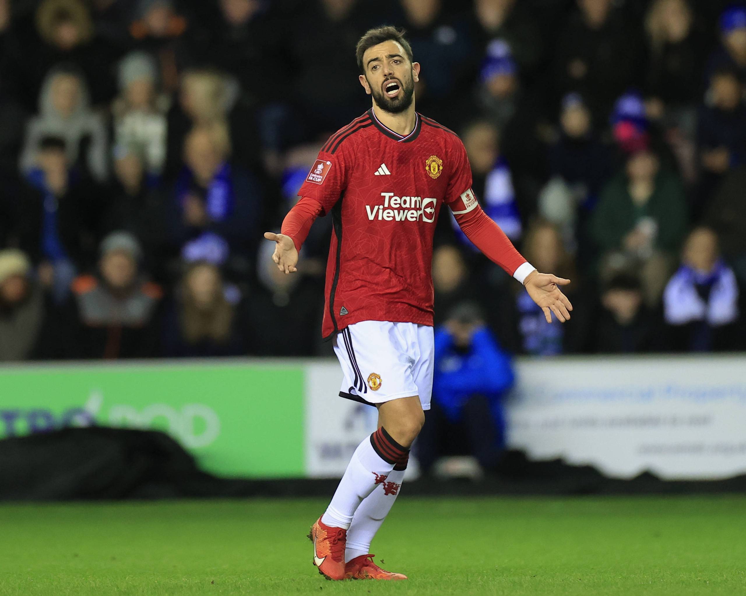 西甲主席特瓦斯：未来会争取在中国举办一场正式的西甲联赛（特瓦斯：西甲未来力争在中国举办一场正式联赛）