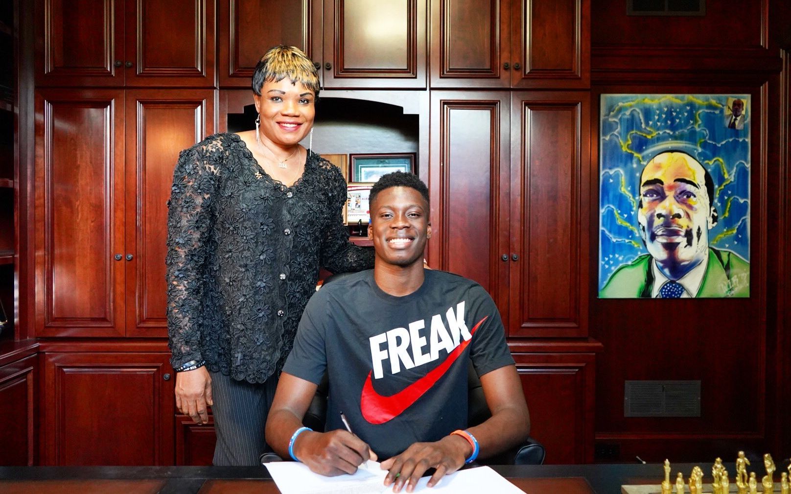 NBA战报：瓦格纳32分，魔术106-105险胜热火（NBA快讯：瓦格纳砍32分，魔术106-105险胜热火）