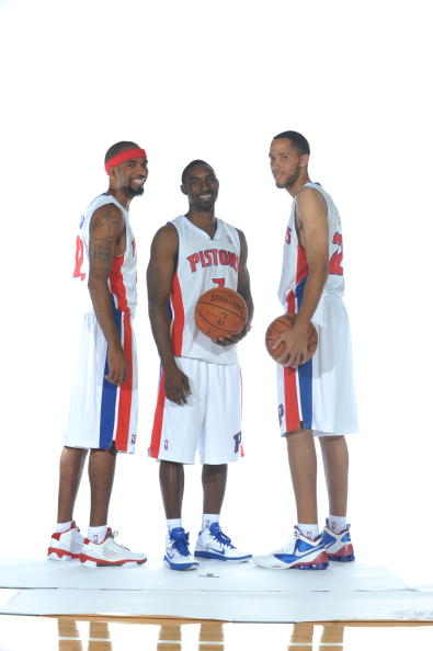 早报：年轻的老炮儿（早报：年轻的老将）