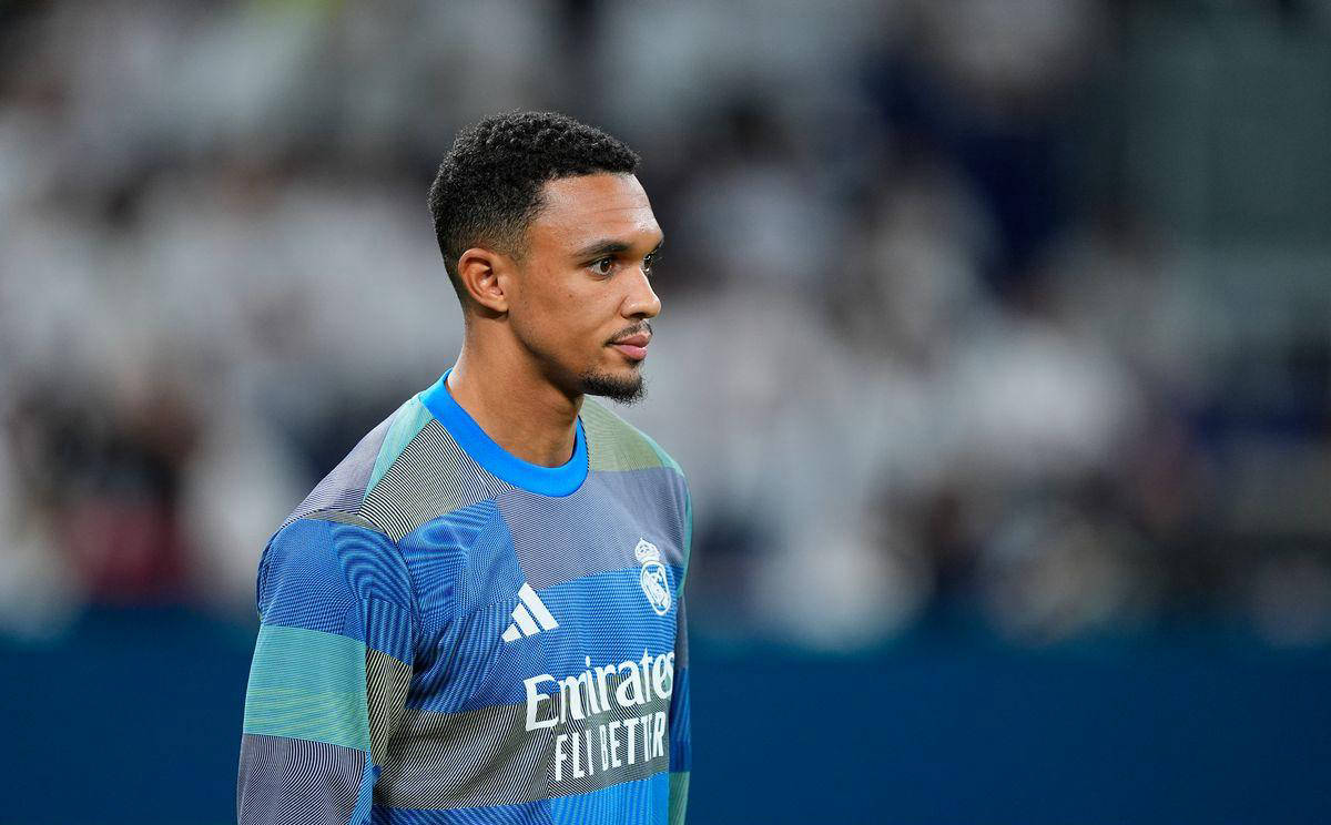 雄鹿vs凯尔特人前瞻：字母哥继续缺席，布朗带队冲击6连胜（雄鹿对阵凯尔特人前瞻：字母哥仍缺席，布朗率队冲击六连胜）